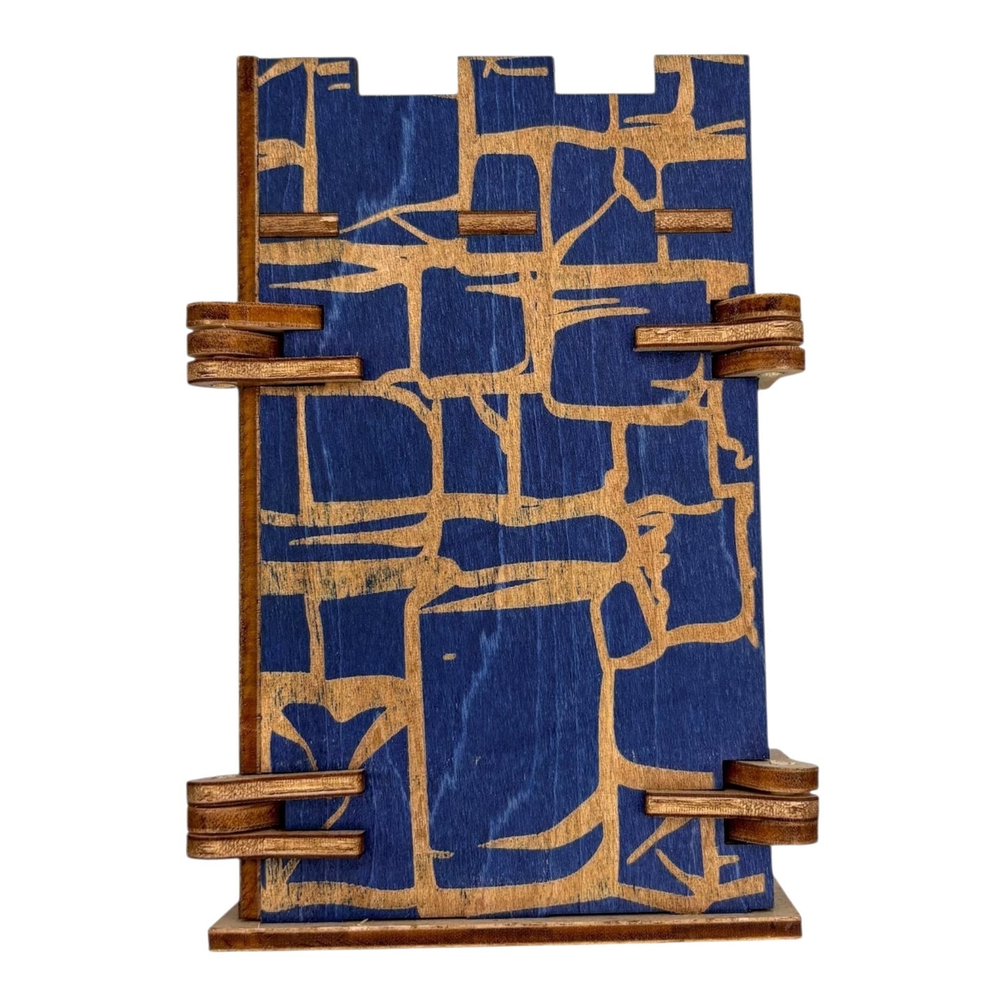 boite en bois en forme de tour de château avec mécanisme d'ouverture  unique mais pas un casse tête, boite à bijoux, secrets ou trésors, fabrication française et artisanale