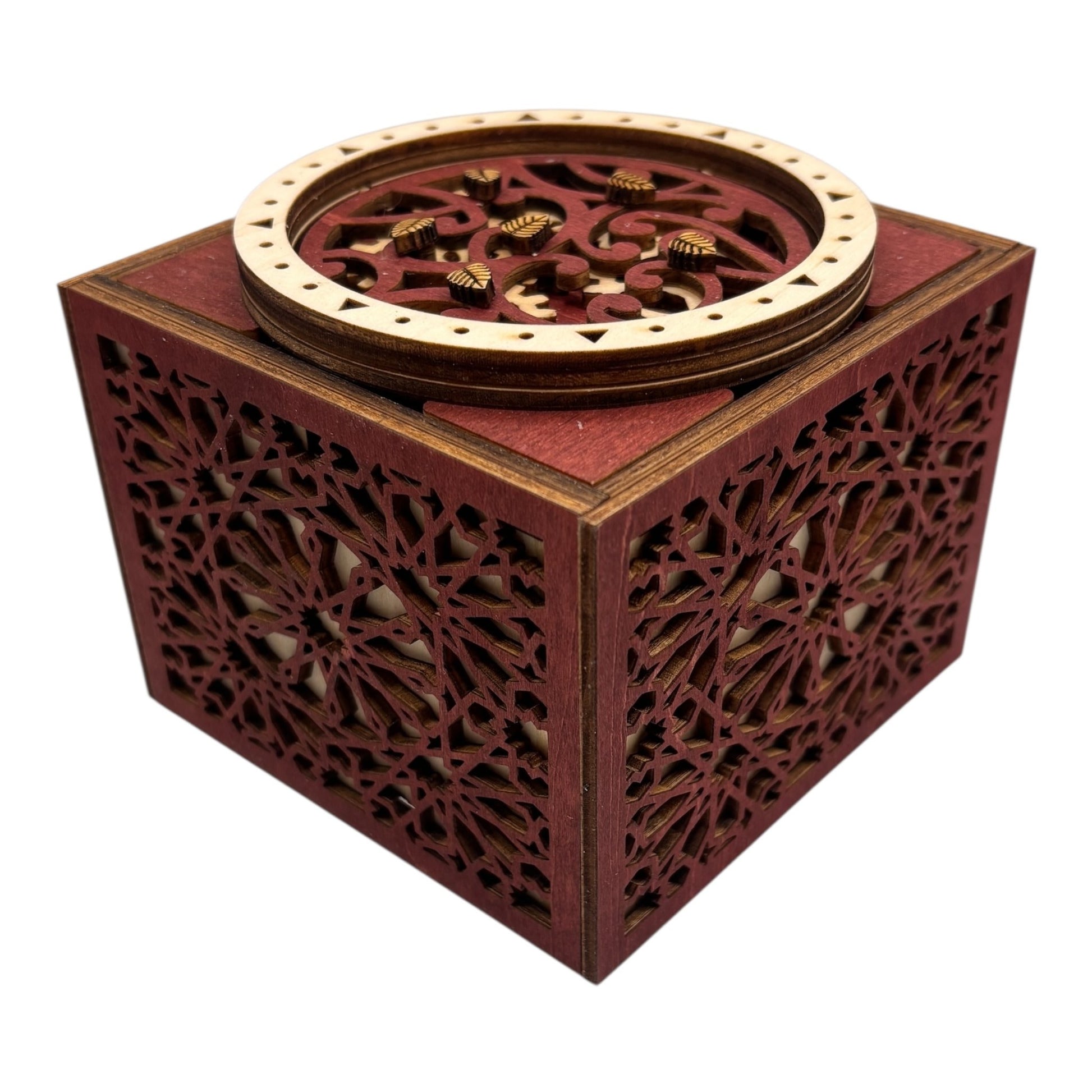 Cube engrenage mécanisme sans casse tete boite en bois à bijoux secrets trésors découpe et gravures lasers décoration intérieur fabrication francaise et artisanale