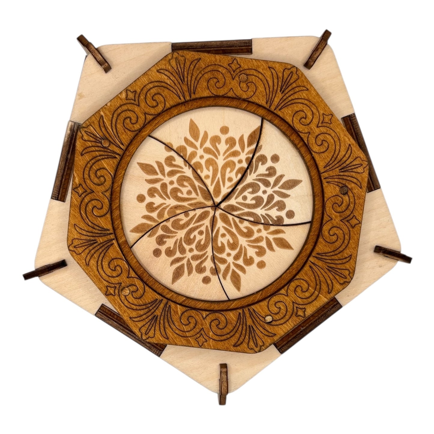 Boite en bois mécanisme avec engrenage par rotation sans casse tete décoration intérieur pour bijoux secrets trésor  fabrication artisanale et francaise en decoupe et gravure laser