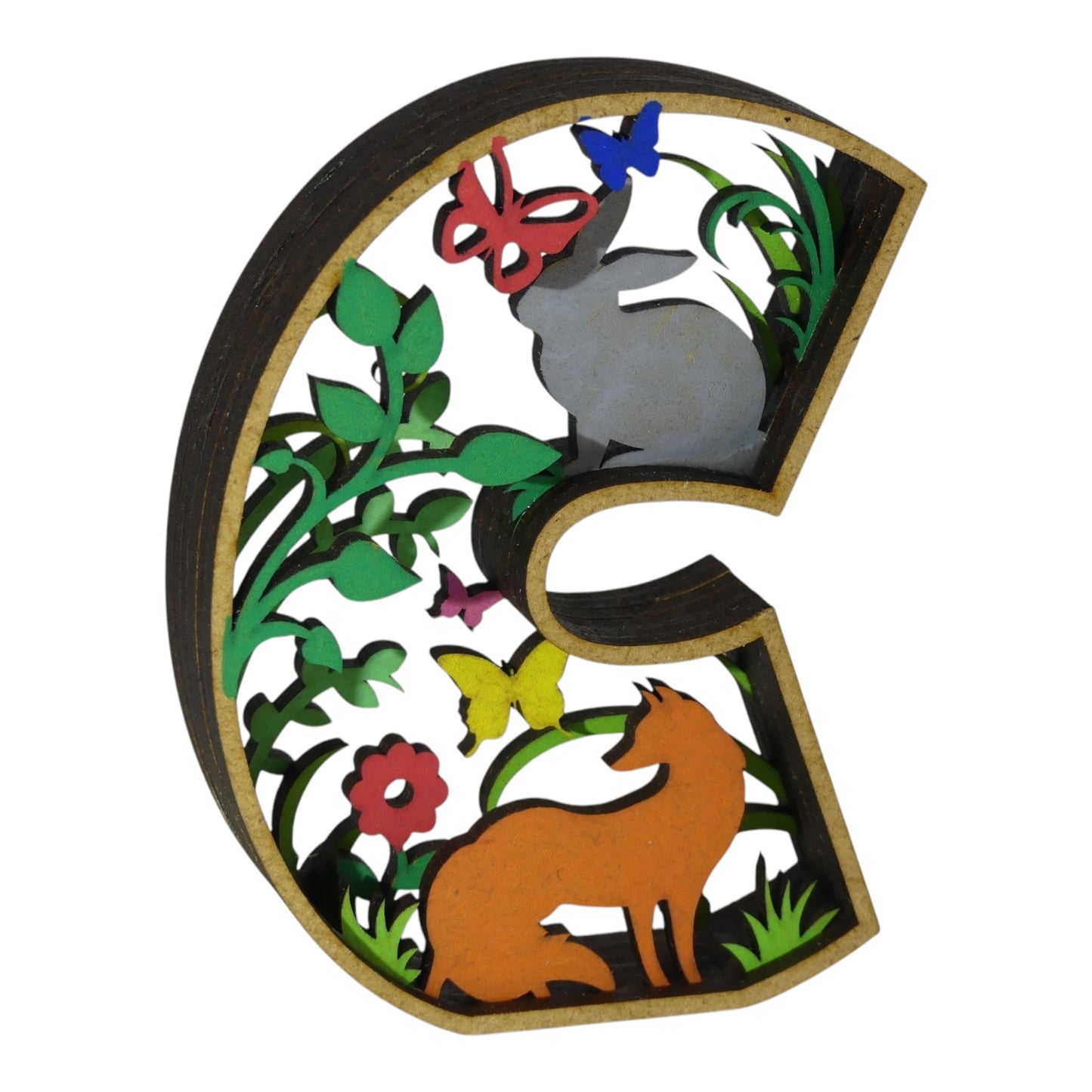 Lettre décorative en 3D  avec animaux en découpe et gravure laser fabrication française et artisanale décoration intérieur