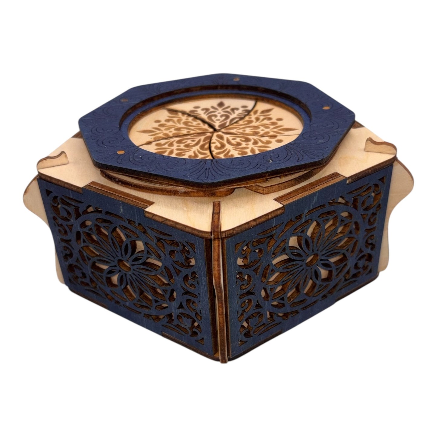 Boite en bois mécanisme avec engrenage par rotation sans casse tete décoration intérieur pour bijoux secrets trésor  fabrication artisanale et francaise en decoupe et gravure laser