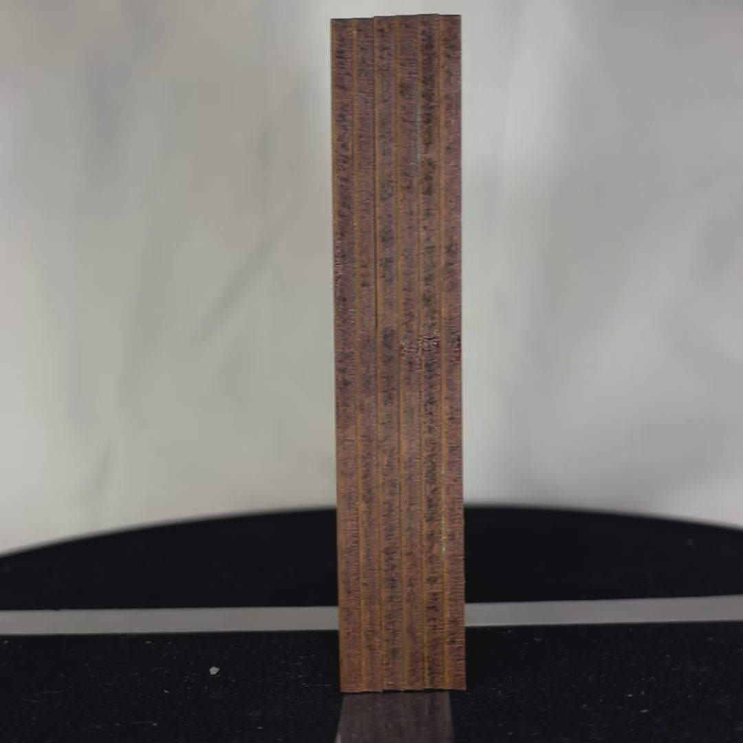 Charger la vidéo : Lettre décorative H diorama pour chambre d'enfant ou décoration d'intérieur découpe laser création francaise et artisanale