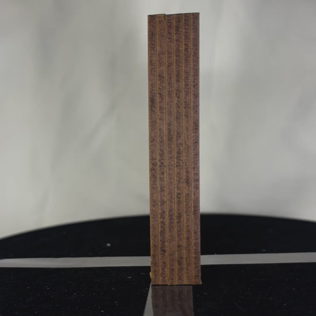 Charger la vidéo : Lettre décorative N diorama pour chambre d'enfant ou décoration d'intérieur découpe laser création francaise et artisanale